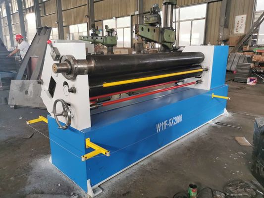 Rolos iniciais assimétricos de dobra da pitada 3 da máquina de rolamento W11F da placa pequena 2000mm