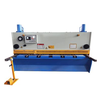 Espessura de corte hidráulica da máquina 8mm do CNC 7.5KW para a proteção do dedo